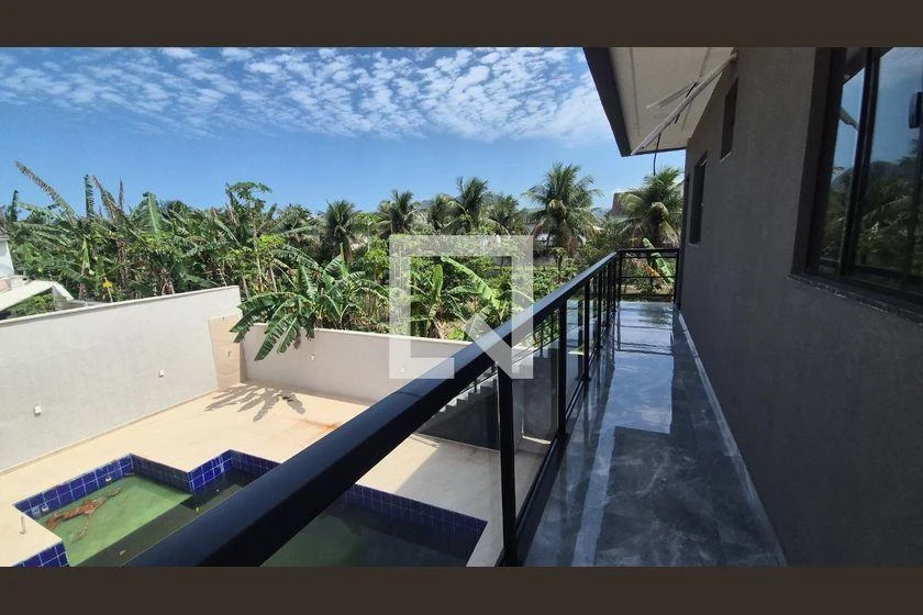 House, 400 m², with a washing machine — photo 10