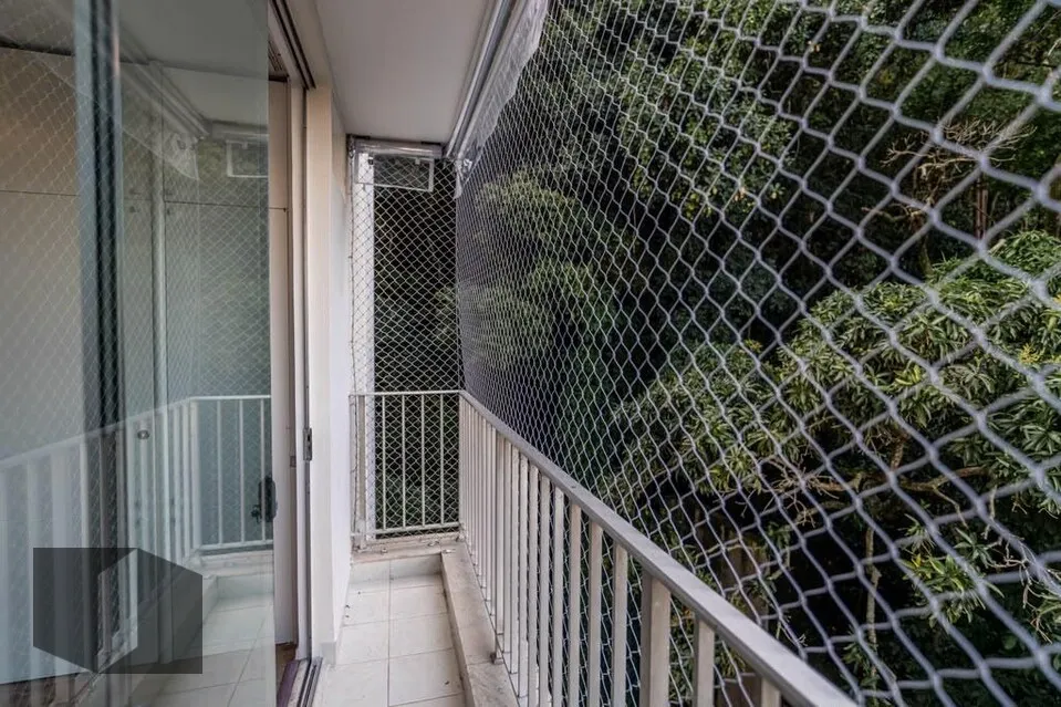 Apartamento com 4 quartos e cozinha fechada a gás — photo 20