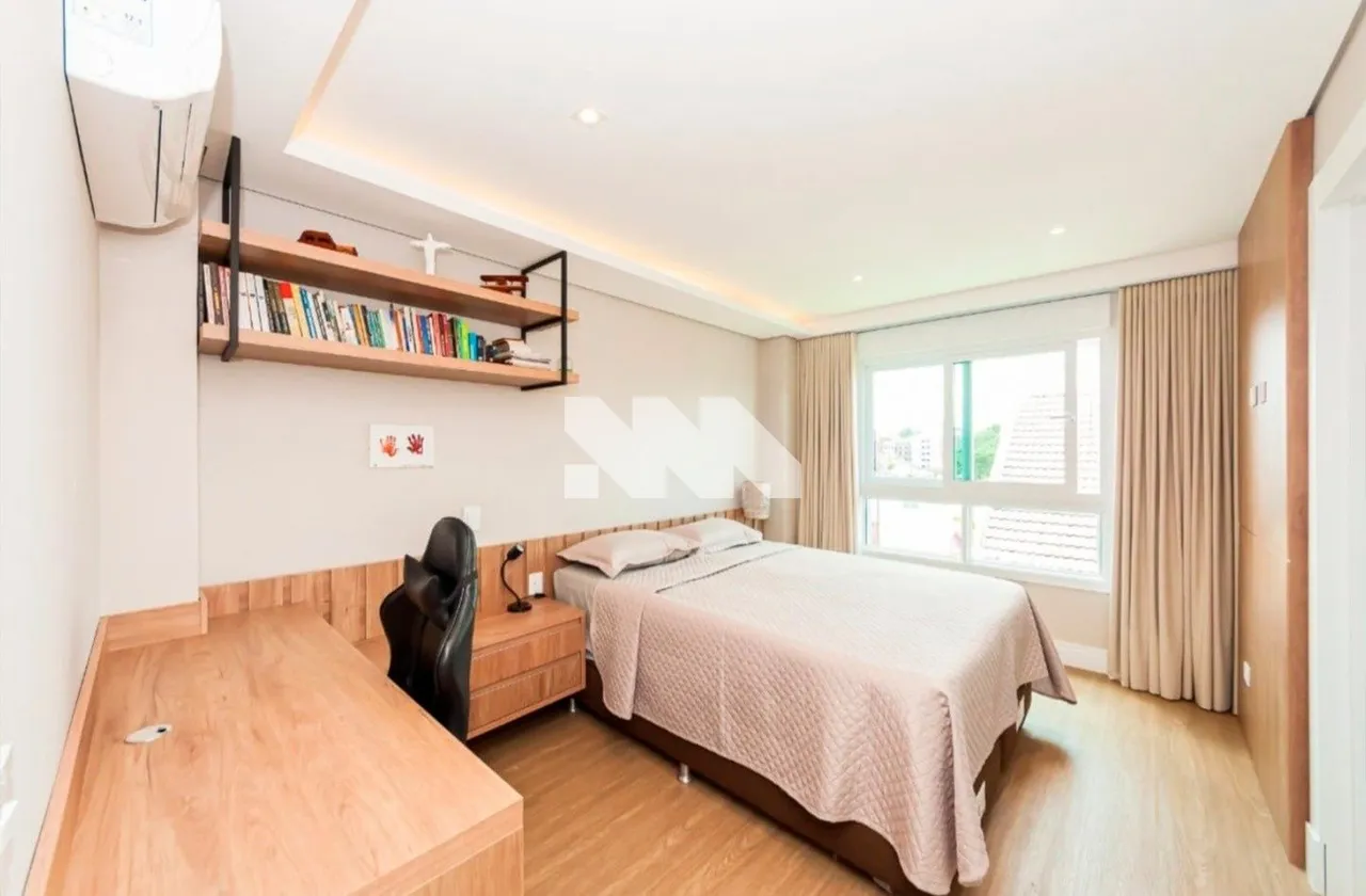 House with 3 en-suite bedrooms and 5 baths, 350 m² — photo 14
