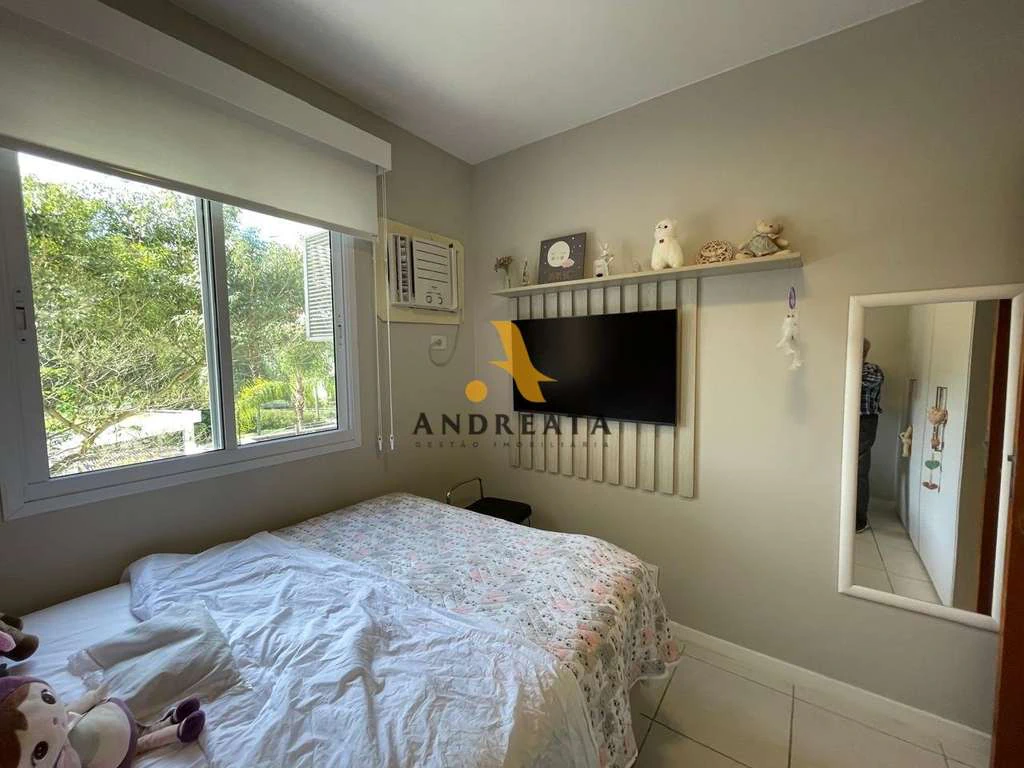 Furnished 3-bedroom apartment with a balcony grill — photo 11