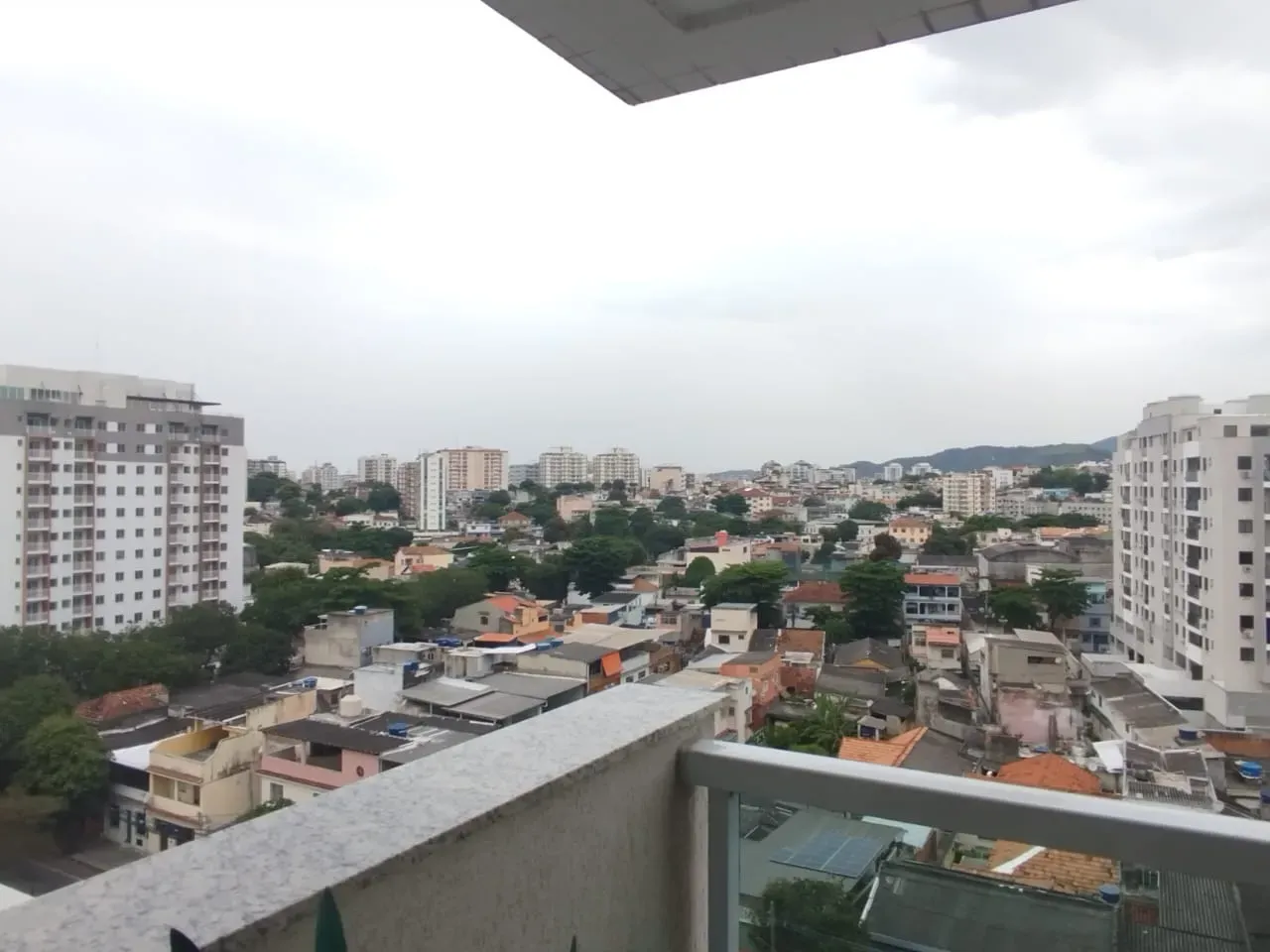 77 m² apartment with 3 bedrooms and a balcony — photo 7
