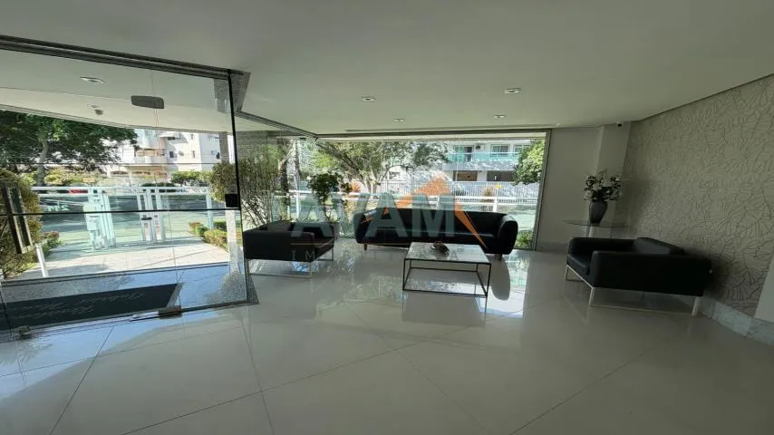 Glass-enclosed balcony in a 3-bedroom apartment, 80 m² — photo 11