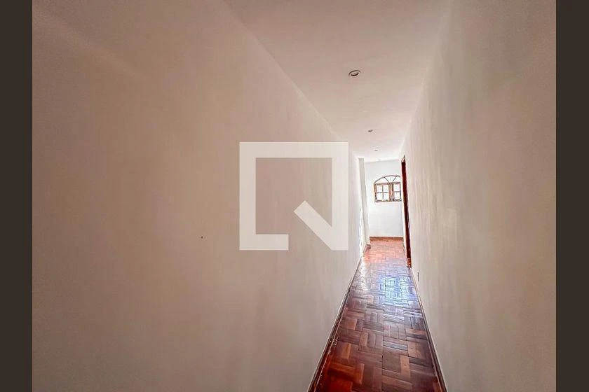 Мебльований будинок з 3 спальнями та 810 м² — photo 34
