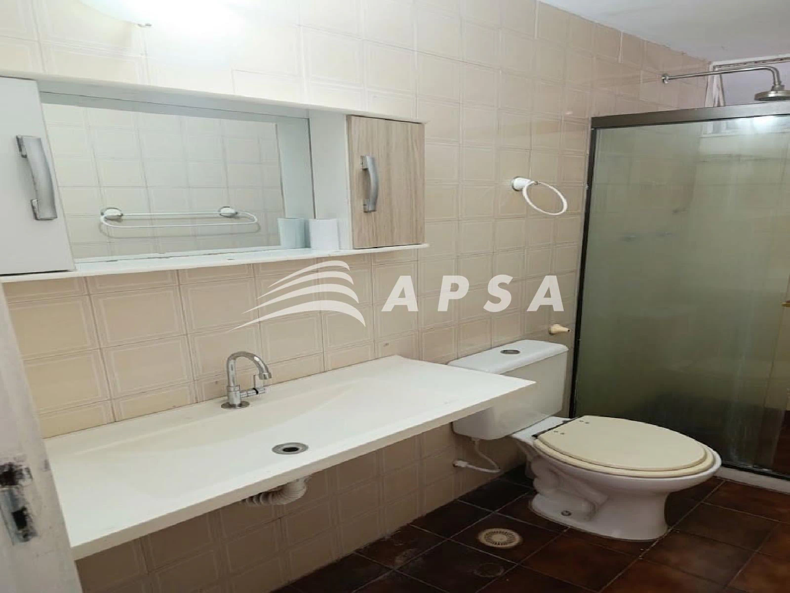 Квартира с 3 спальнями, в доме есть тренажёрный зал — photo 24
