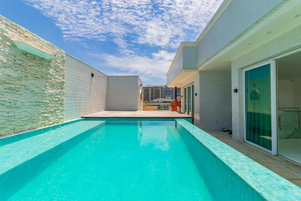 575 m² apartment with 4 en-suite bedrooms and 4 parking — photo 74