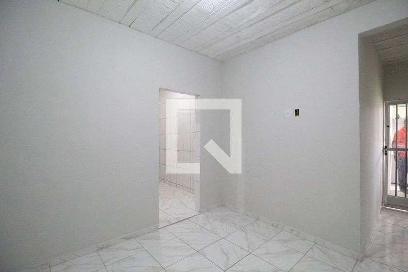 1-bedroom apartment with 40 m² and tile floors — photo 3