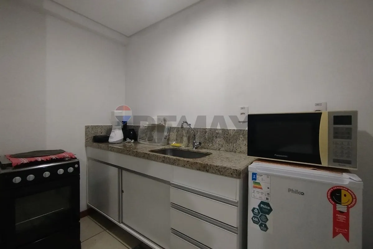 1-bedroom apartment with open-plan kitchen and 43 m² — photo 16