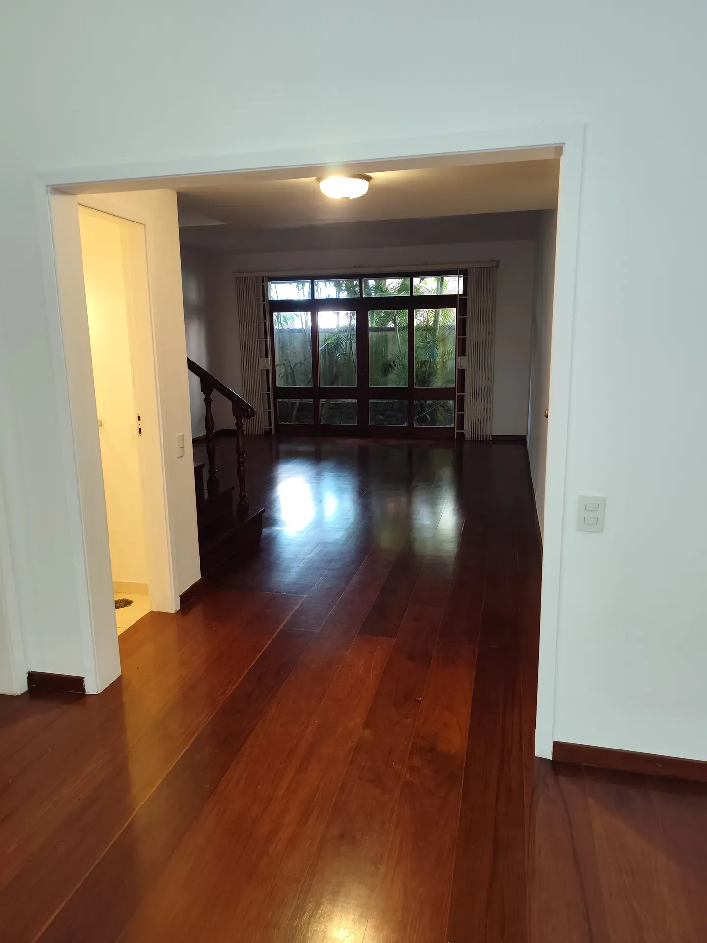 Furnished house, 278 m², with a bathtub