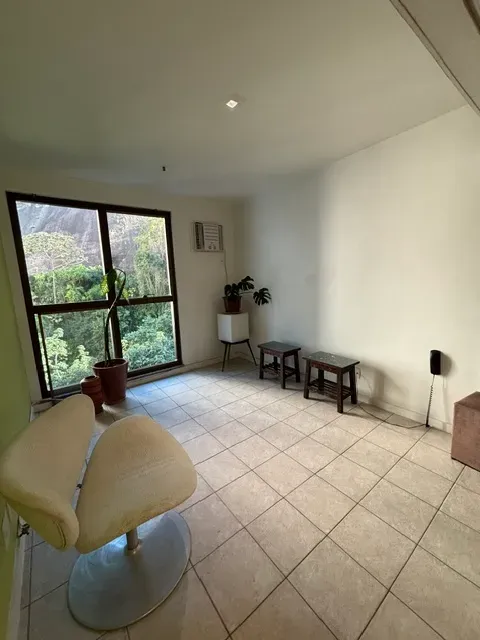 1-bedroom apartment with enclosed balcony in 60 m² — photo 20
