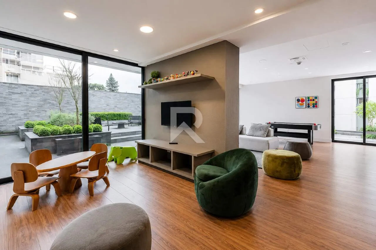 Квартира 230 м²: 3 спальни с ванными и 4 парковки — photo 11