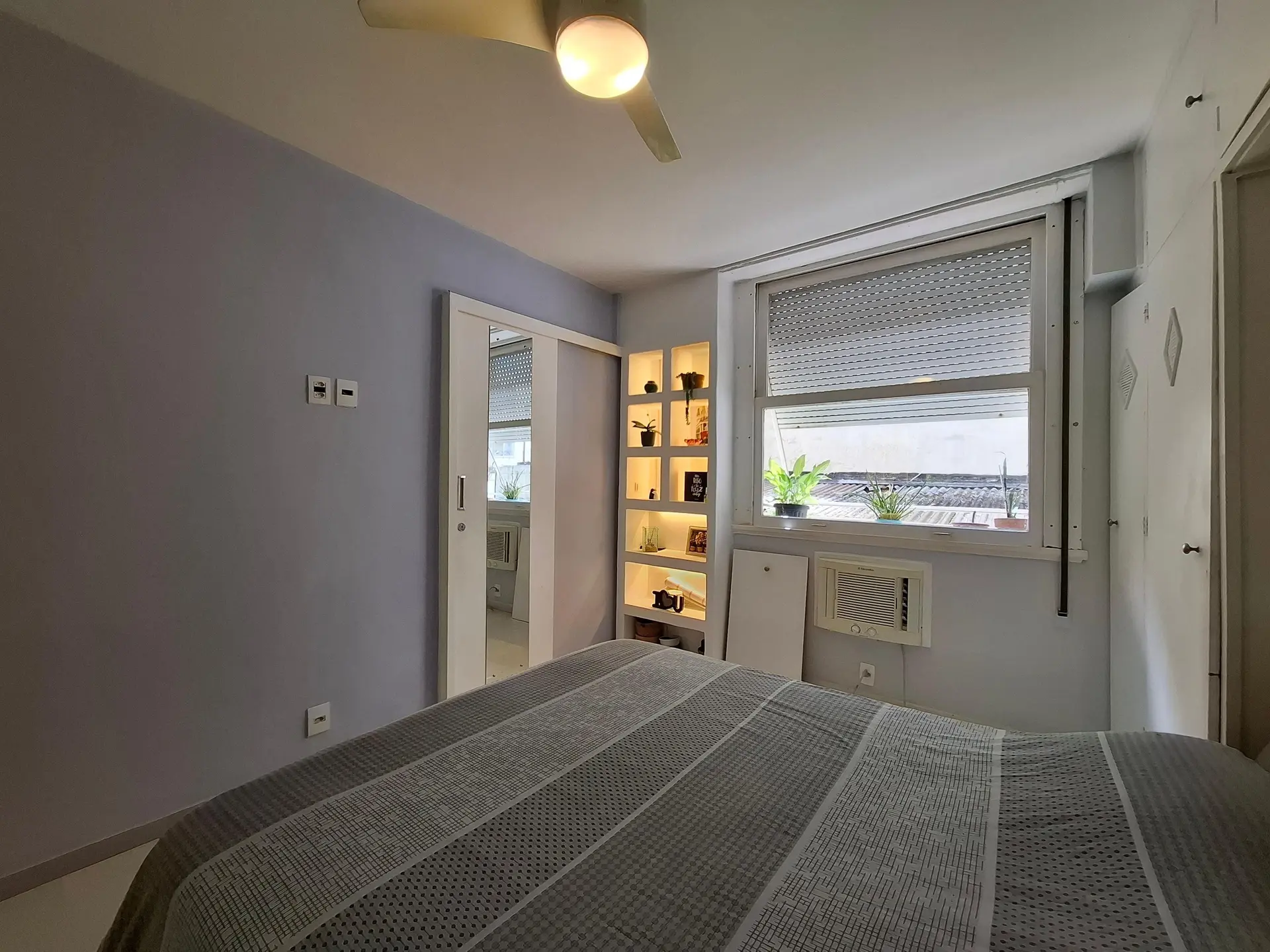Furnished apartment, 100 m², with floor-to-ceiling windows — photo 20