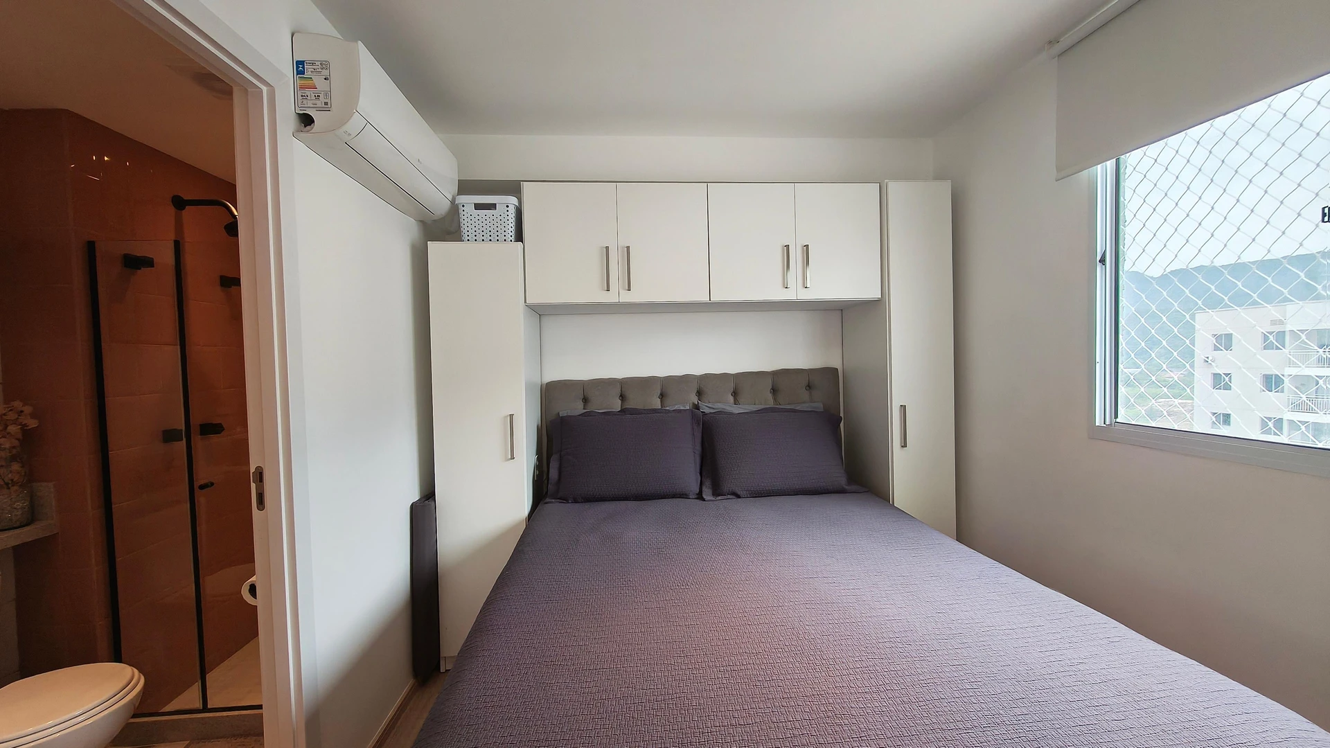 Mountain view in a 2-bedroom apartment, 53 m² — photo 5