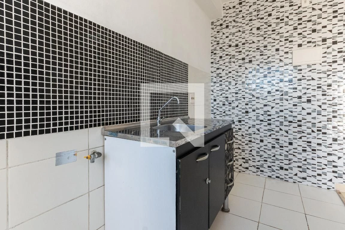 Rental apartment with 2 bedrooms and a balcony — photo 29