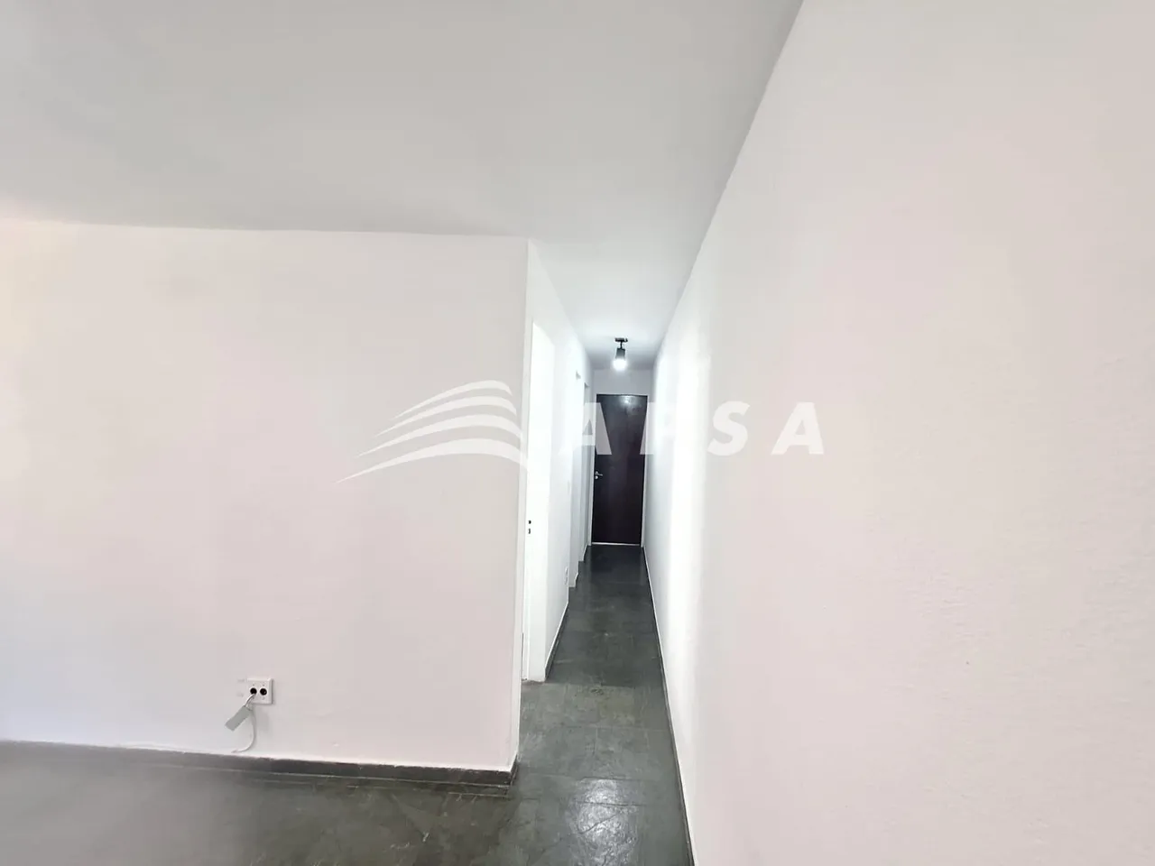 Apartamento de 2 quartos com box de vidro no banheiro — photo 7