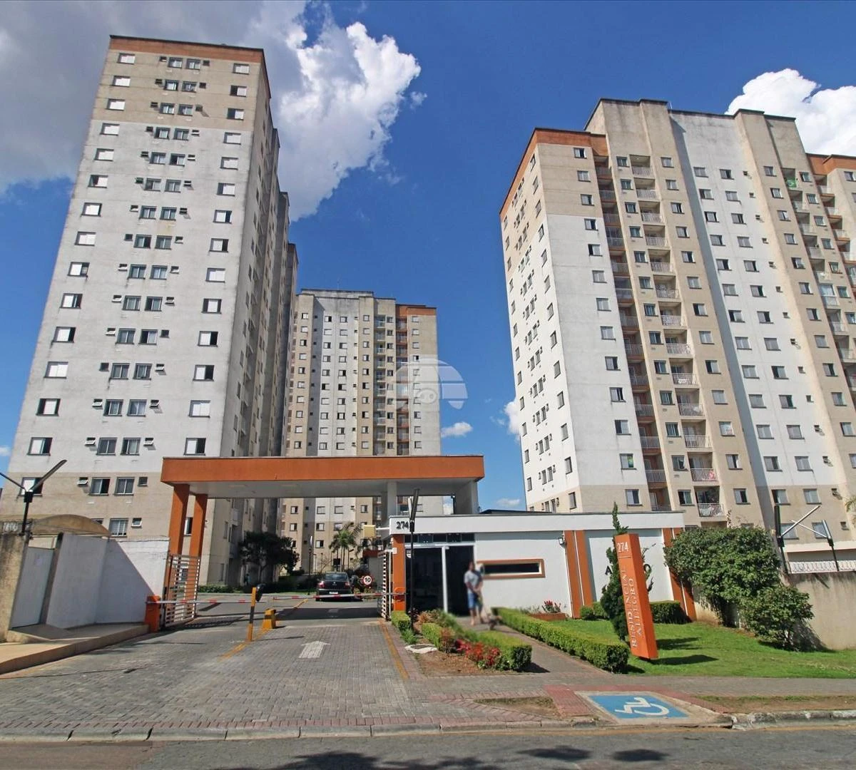 Стиральная машина и 2 спальни: квартира 48 м² — photo 31
