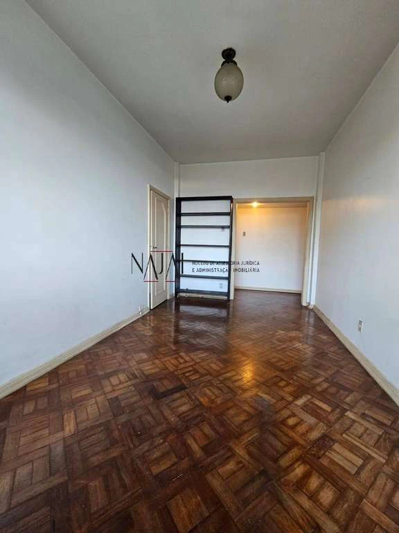 3-bedroom apartment with a closed kitchen and 120 m² — photo 4