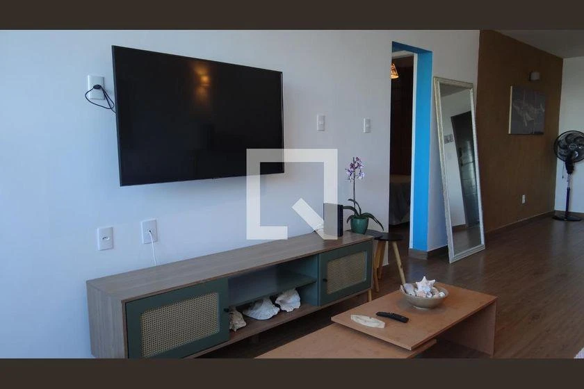 Furnished 2-bedroom apartment with balcony — photo 30