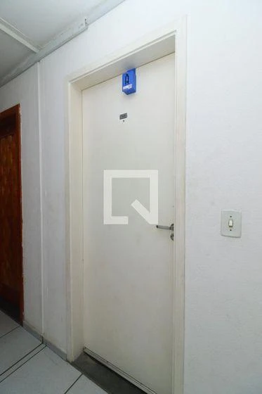 2-bedroom apartment with a washing machine — photo 38