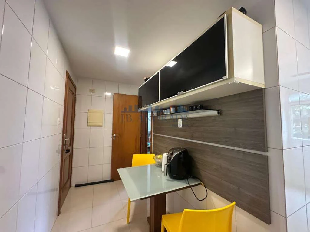 Furnished apartment with 3 bedrooms and 87 m² — photo 13