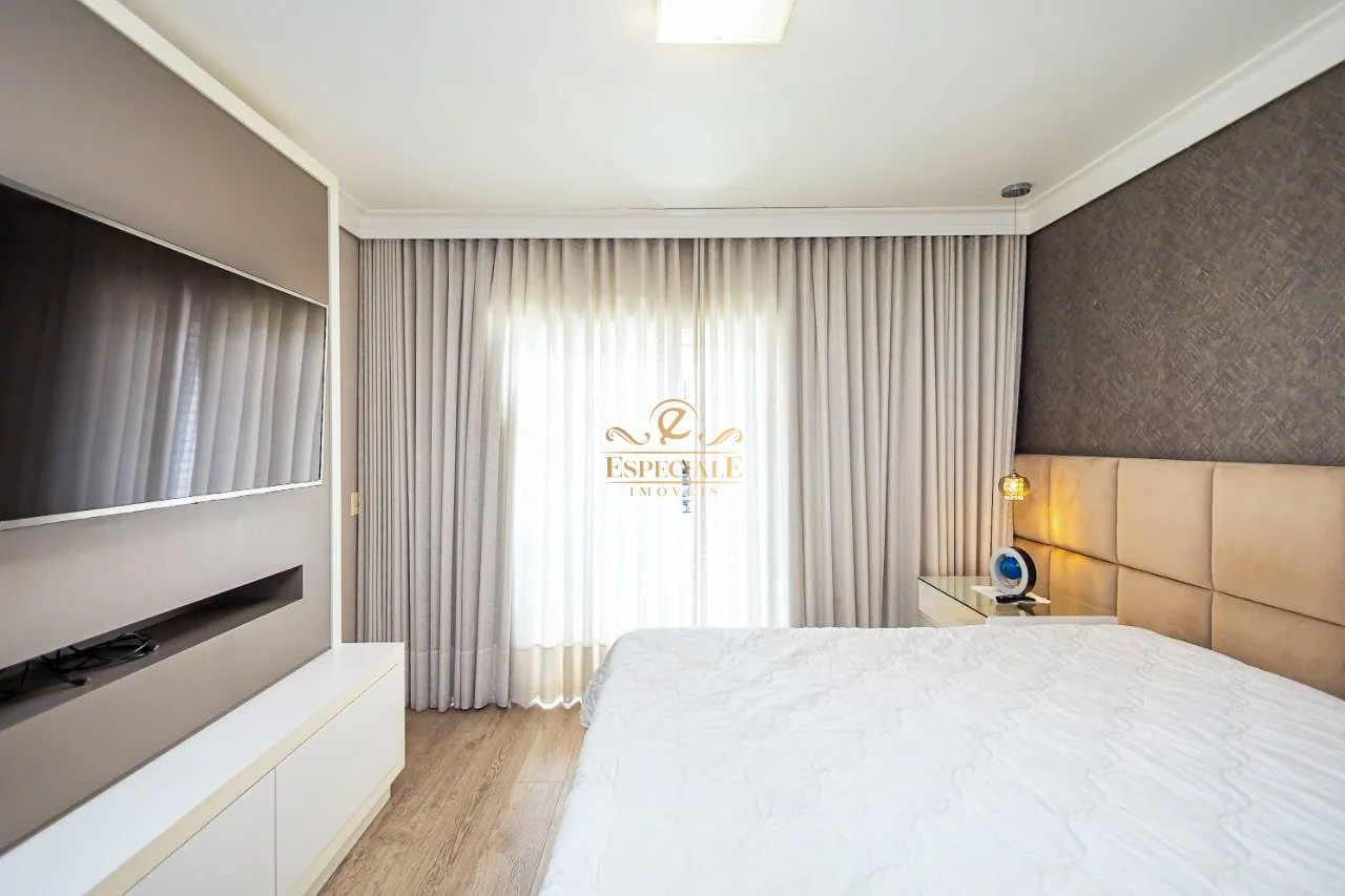 Furnished house with 4 en-suite bedrooms and private garden — photo 21