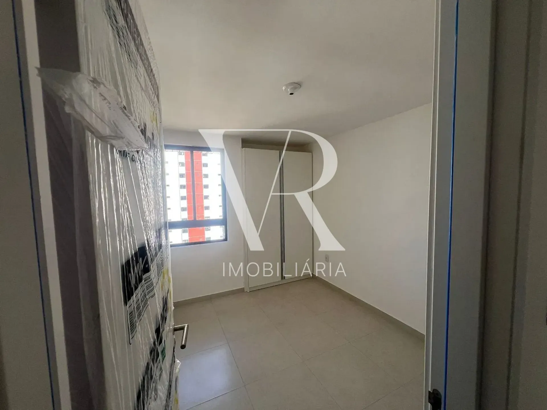3-bedroom apartment with a suite and 2 parking spots — photo 8