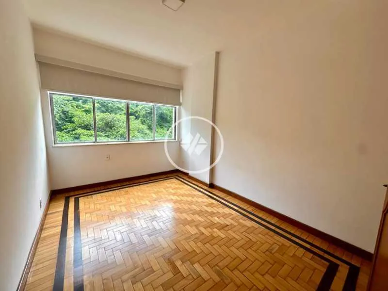 4-bedroom apartment with a water view in Rio de Janeiro — photo 19