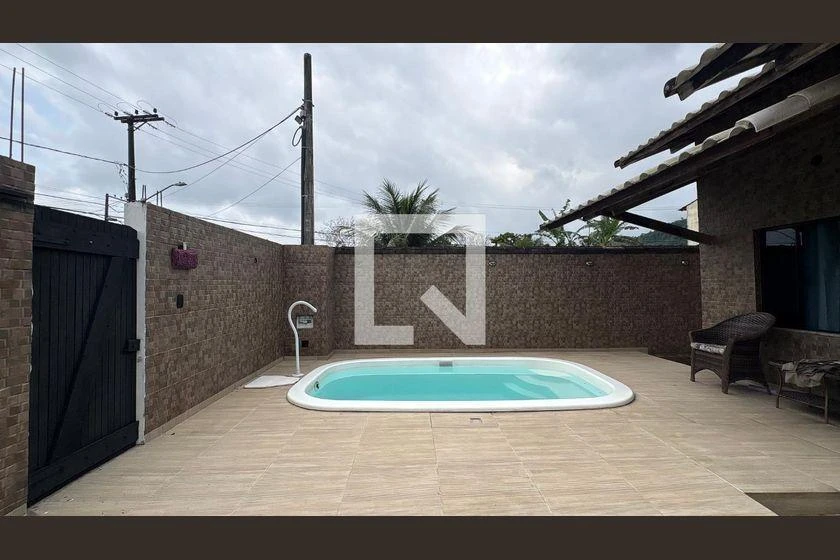 2-bedroom house with a grill on the balcony — photo 15