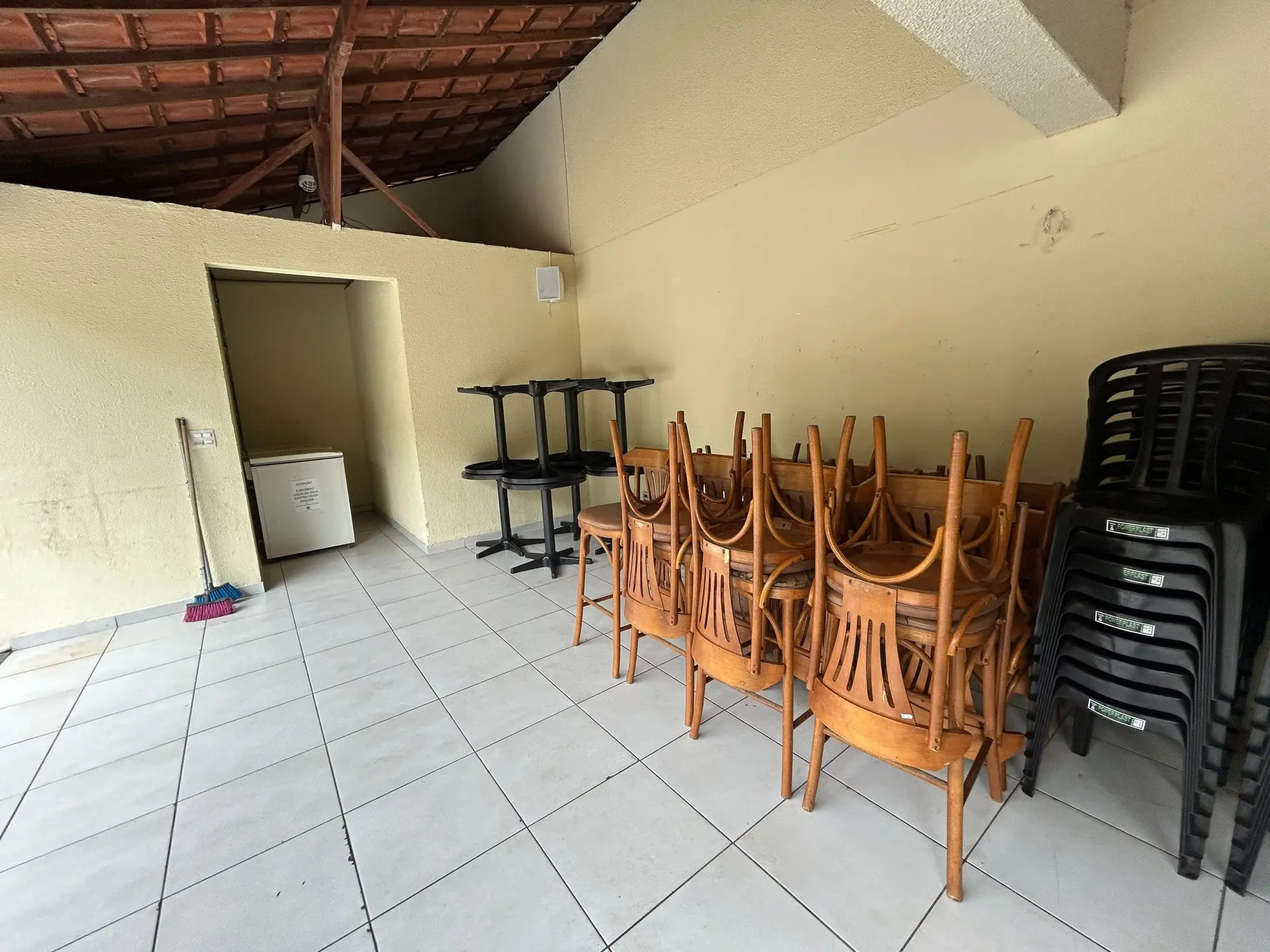 Apartamento sem mobília de 1 quarto com 2 banheiros — photo 29