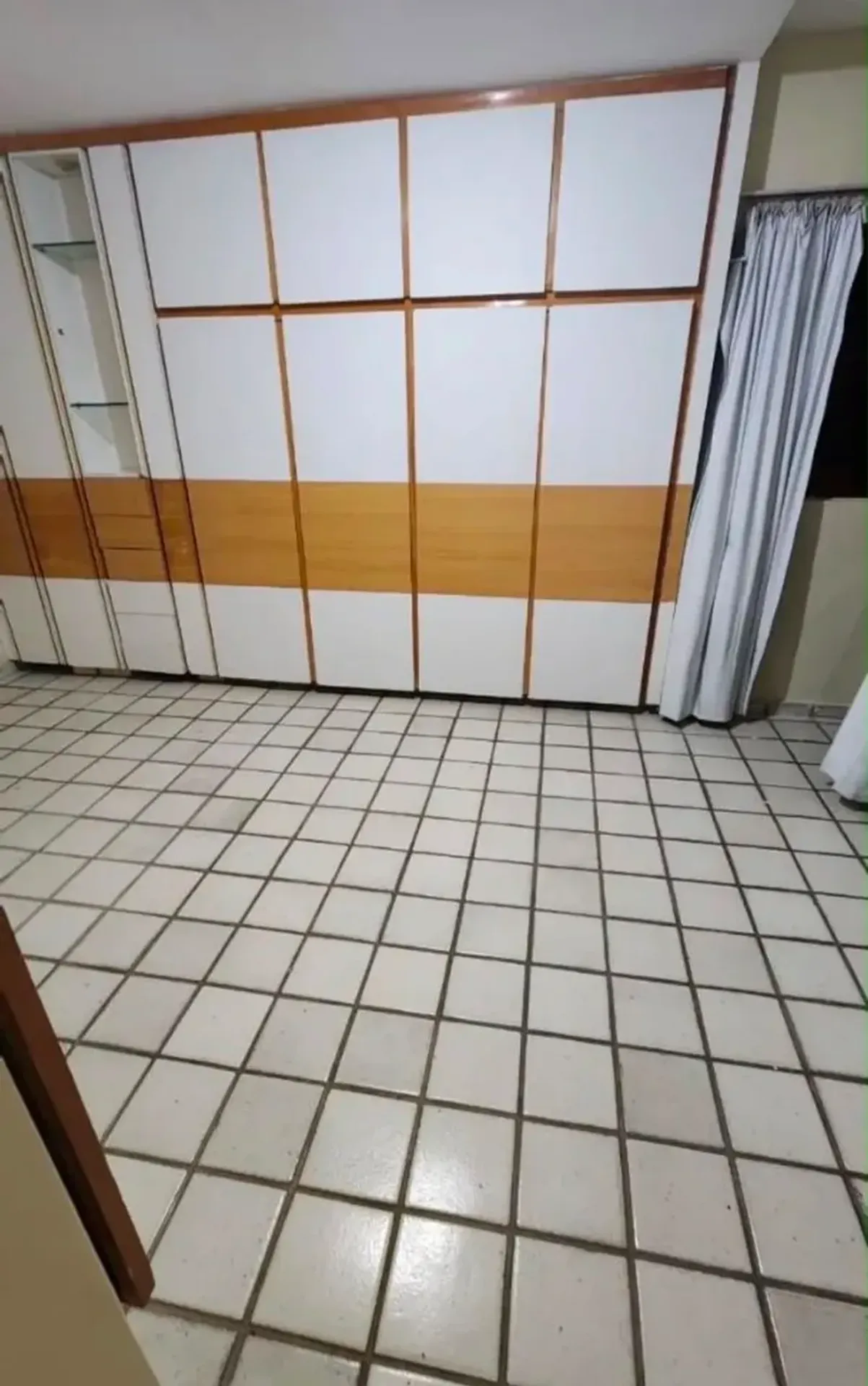 Rental apartment with 4 bedrooms and a balcony — photo 5