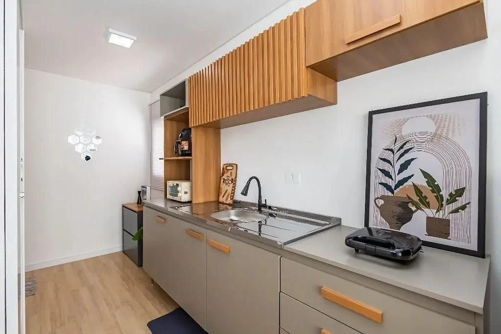 Furnished studio, 27 m², with floor-to-ceiling windows — photo 13
