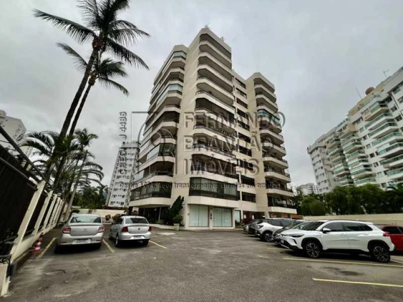 3-bedroom apartment with a washing machine in Rio de Janeiro — photo 18