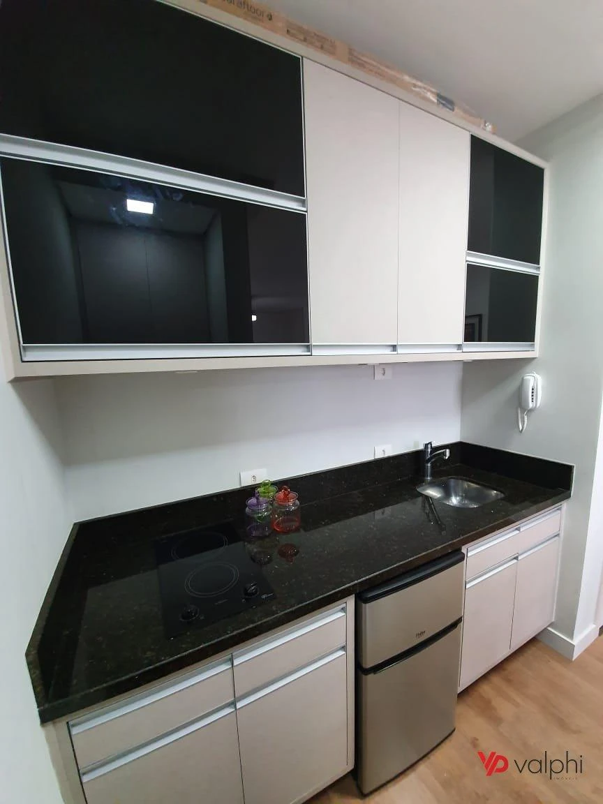 Home office in a one-bedroom apartment, 35 m² — photo 36