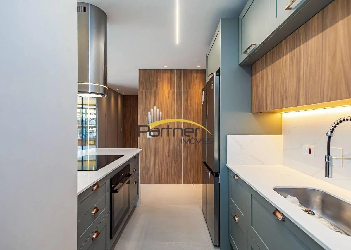 Apartamento amueblado con 3 suites y 294 m² — photo 23