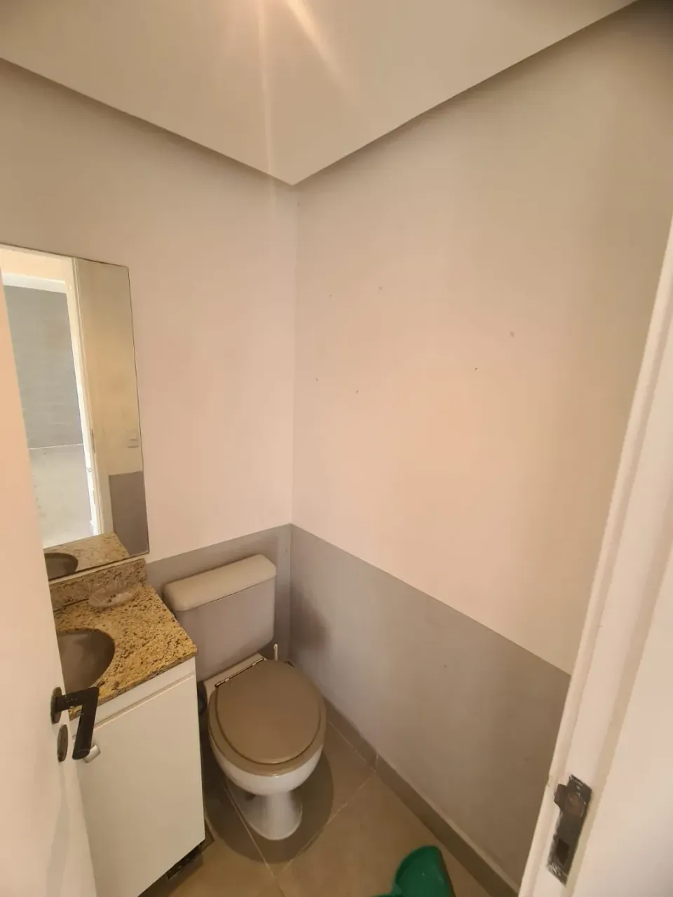 Apartment with 2 bedrooms, 2 bathrooms and a balcony — photo 17