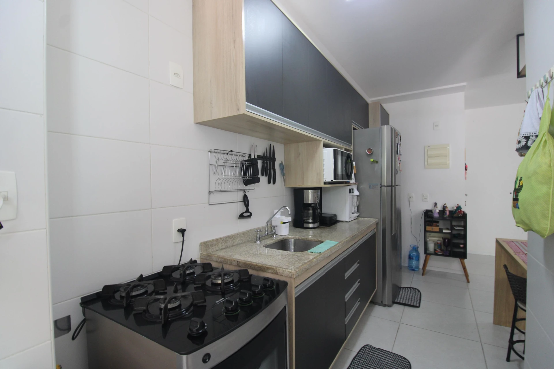 Furnished apartment, 78 m², with a home office — photo 33