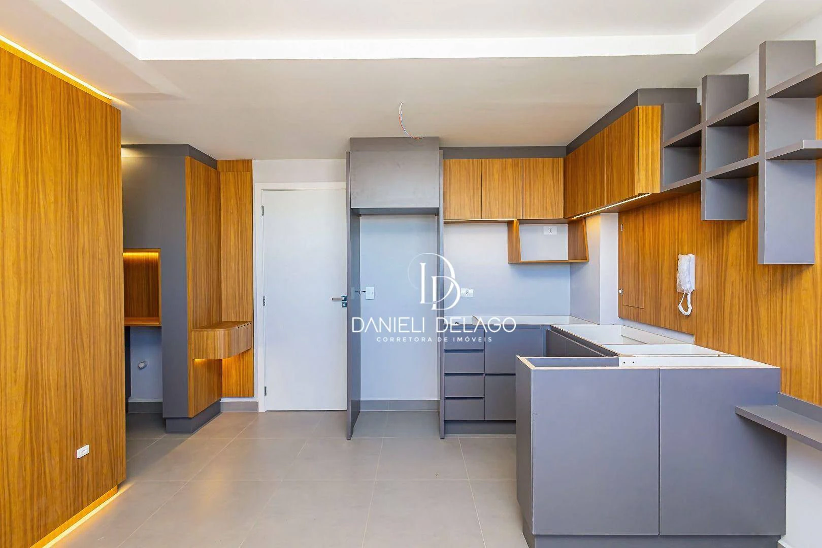 One-bedroom apartment with a washing machine in Curitiba — photo 17