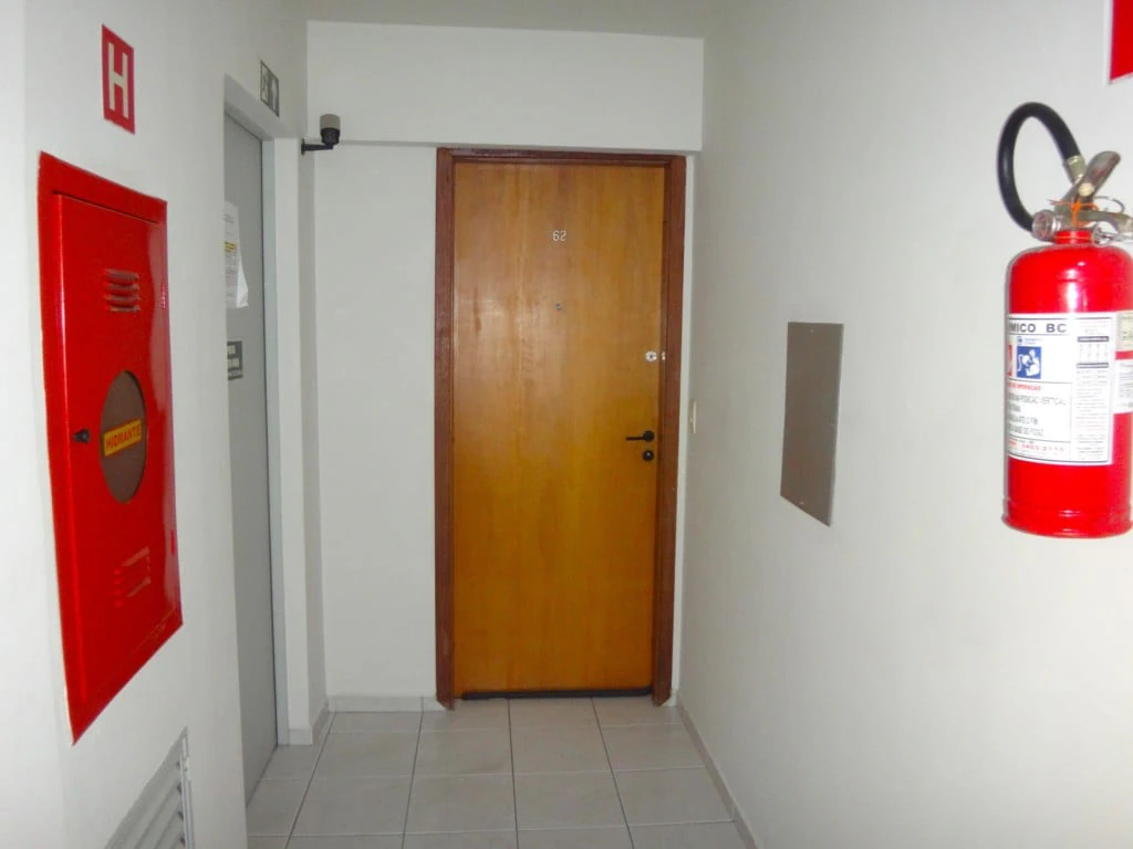 Apartment, 87 m², with wood or laminate floors — photo 15