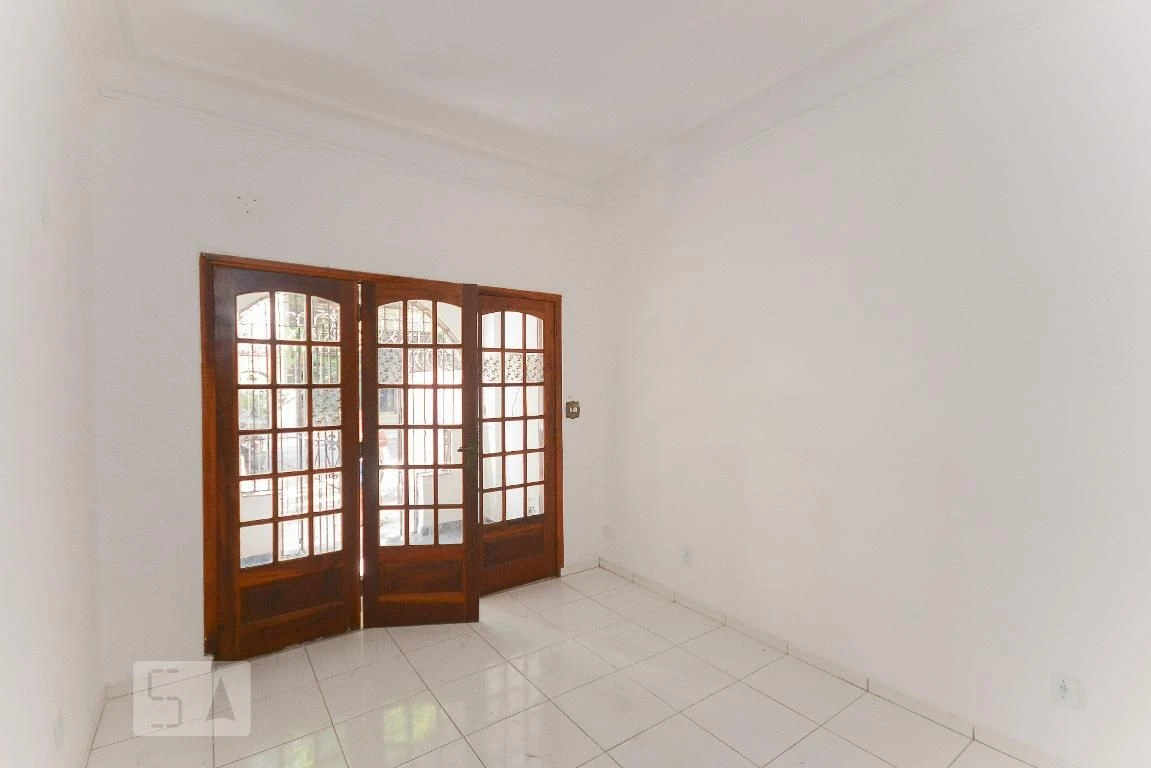 House for rent with 5 bedrooms and 2 bathrooms — photo 21