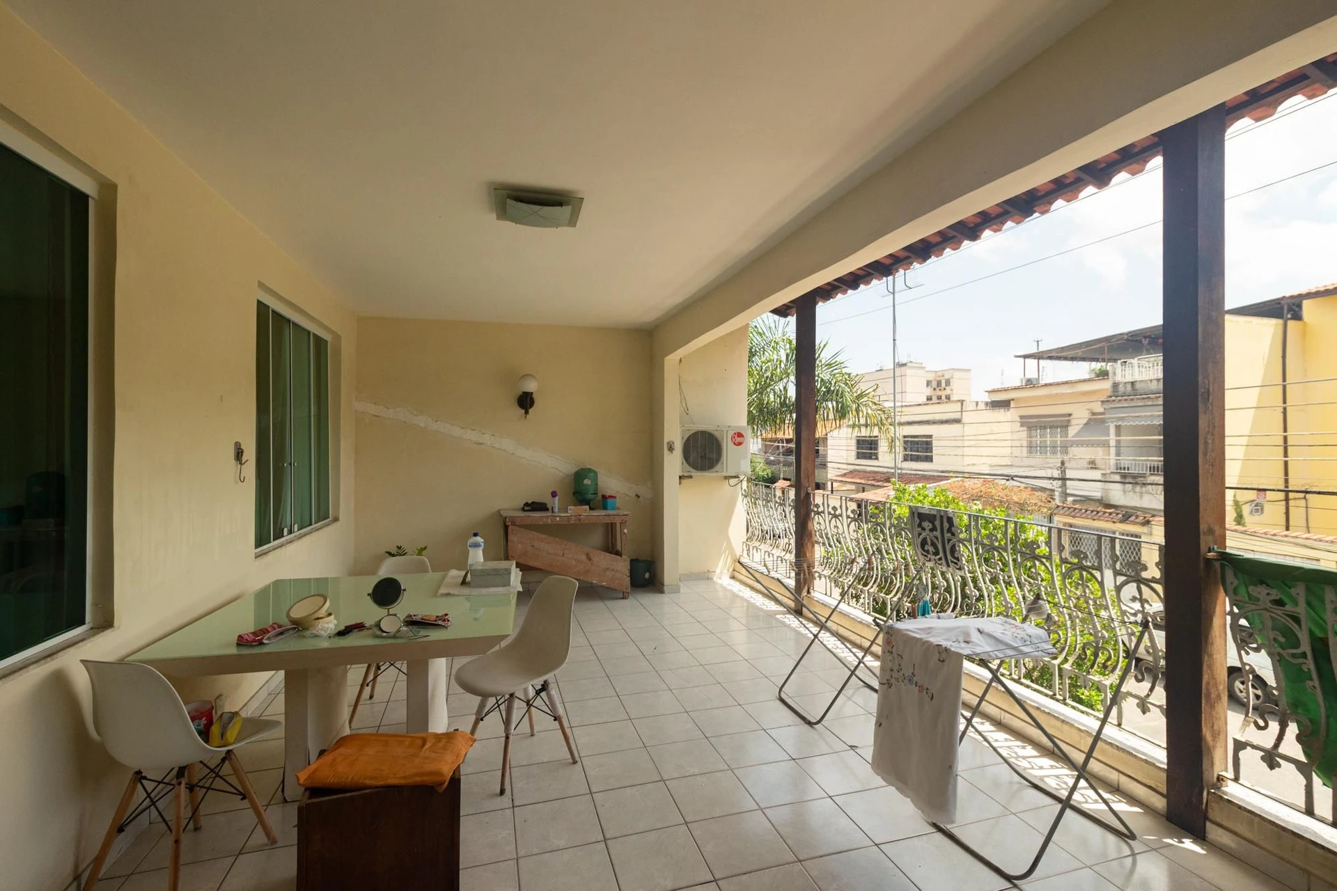 Casa de 100 m² com jardim e máquina de lavar — photo 4