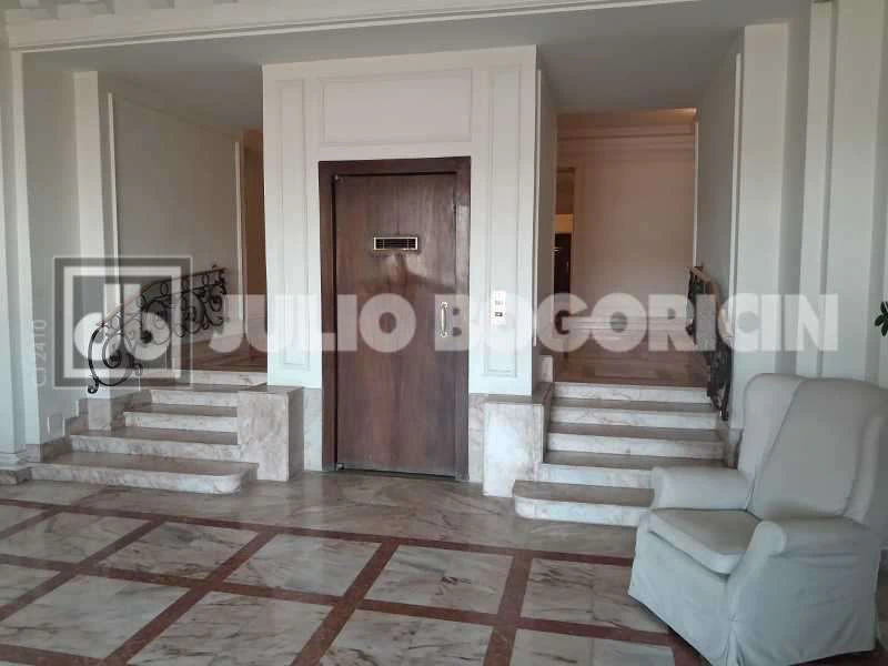 4-bedroom apartment with gas kitchen and 224 m² — photo 25