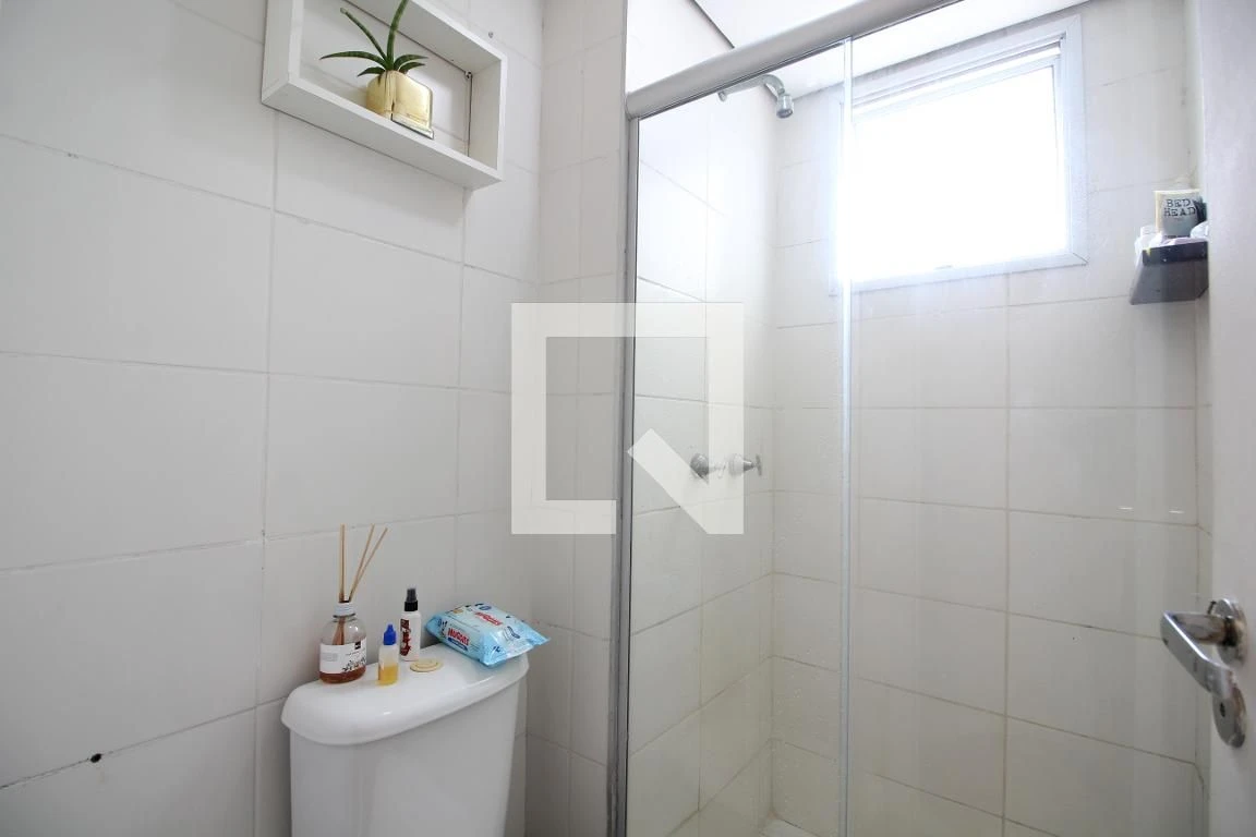 Furnished apartment with open-plan kitchen and 2 bedrooms — photo 16