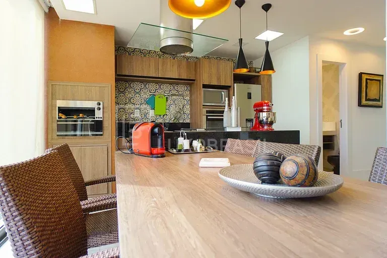 Apartamento amueblado de 360 m² con 4 suites y 6 baños — photo 27
