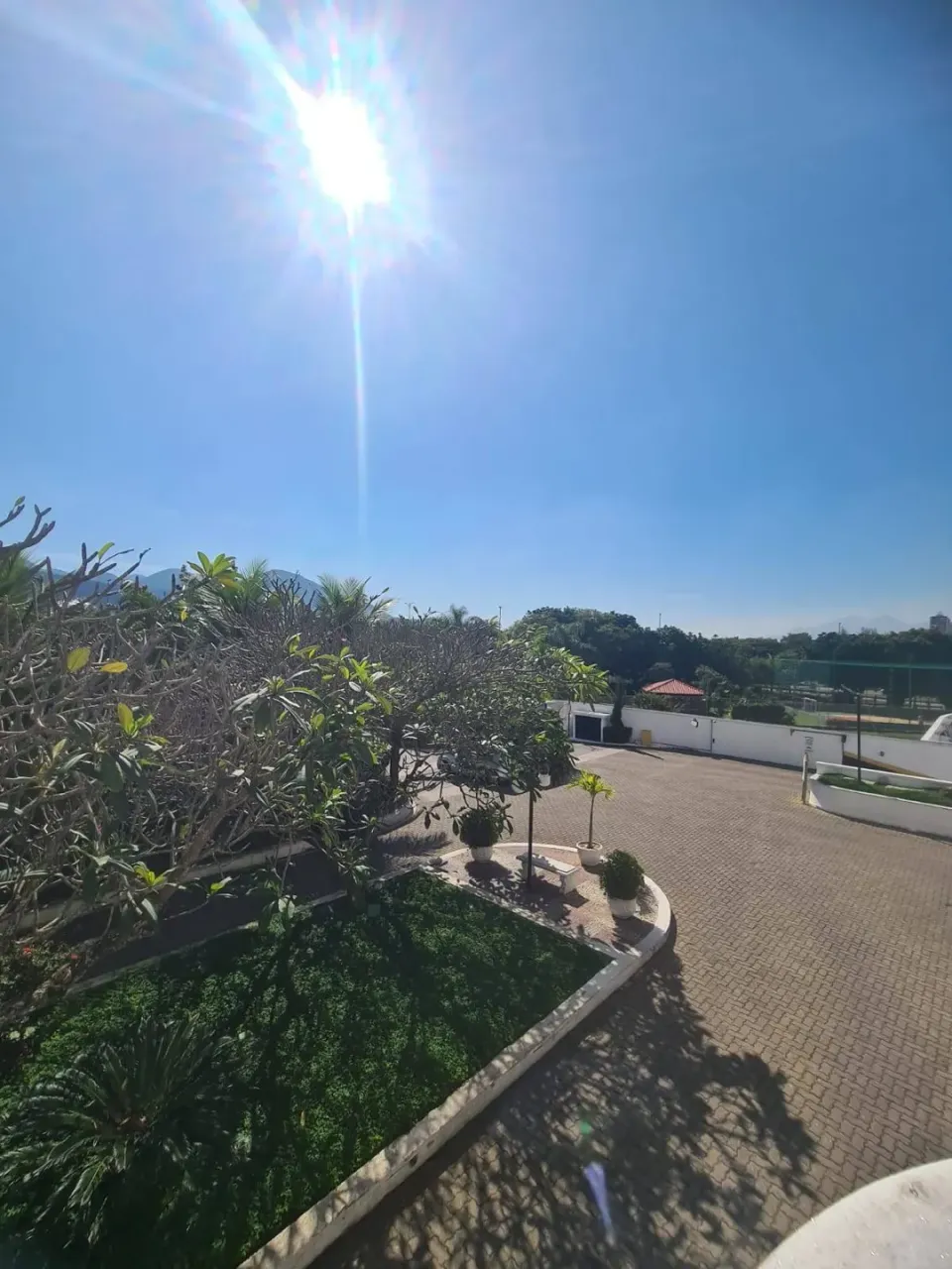 Apartment with 2 bedrooms, 2 bathrooms and a balcony — photo 3