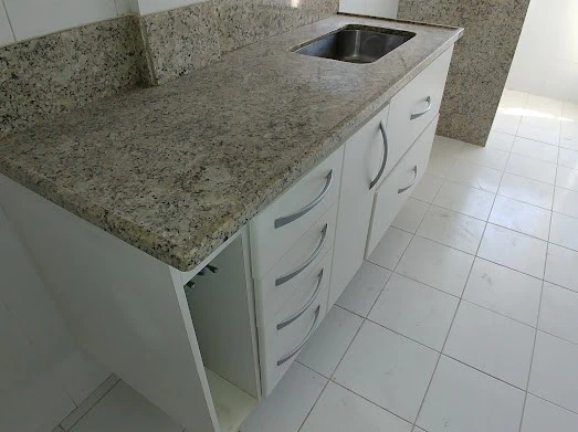 Unfurnished 114 m² apartment with 3 bedrooms and balcony — photo 10