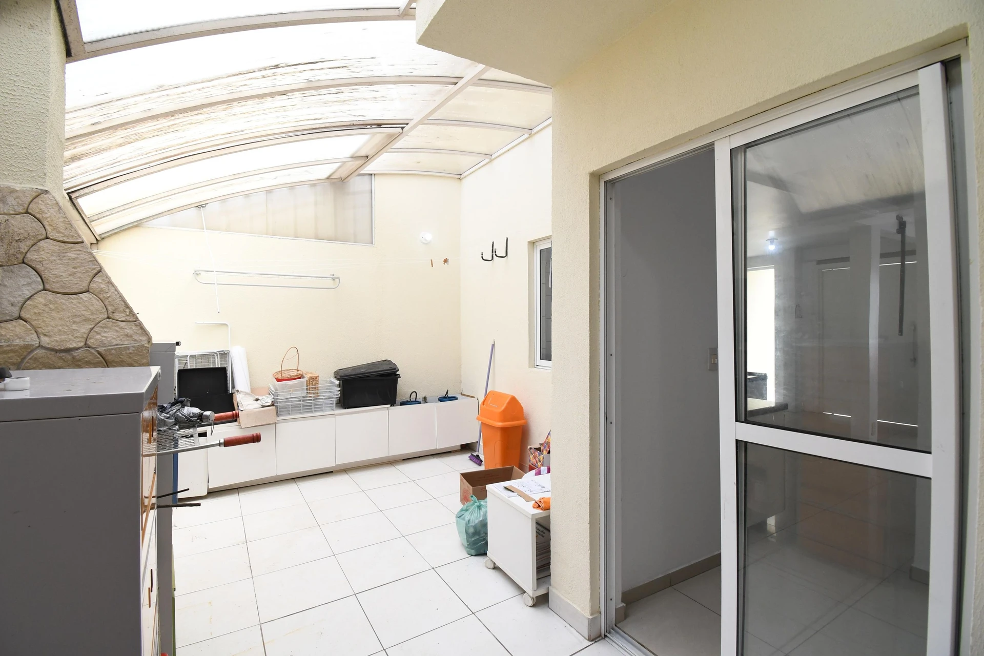 3-bedroom house with a garden in Curitiba — photo 28