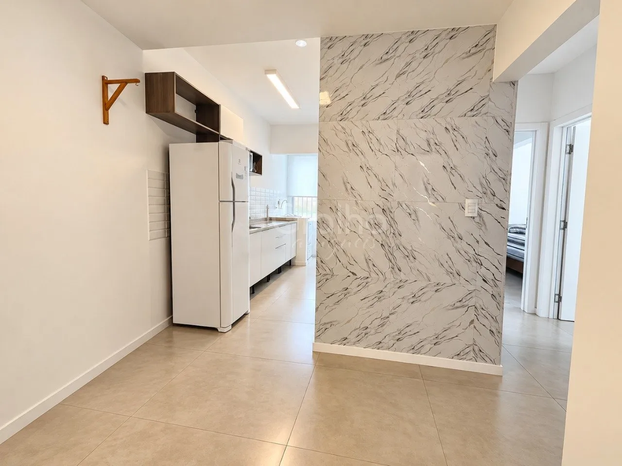3-bedroom apartment with a washing machine — photo 9