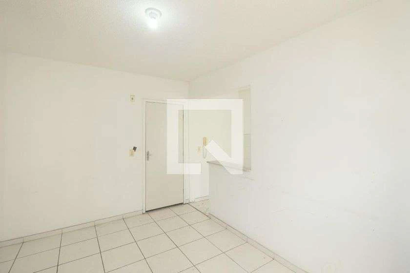 2-bedroom apartment with open-plan kitchen and en-suite — photo 13