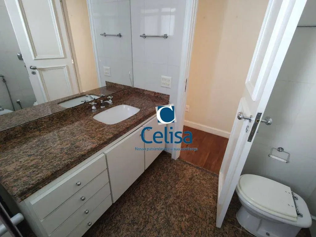 Furnished 294 m² apartment with a balcony grill — photo 41