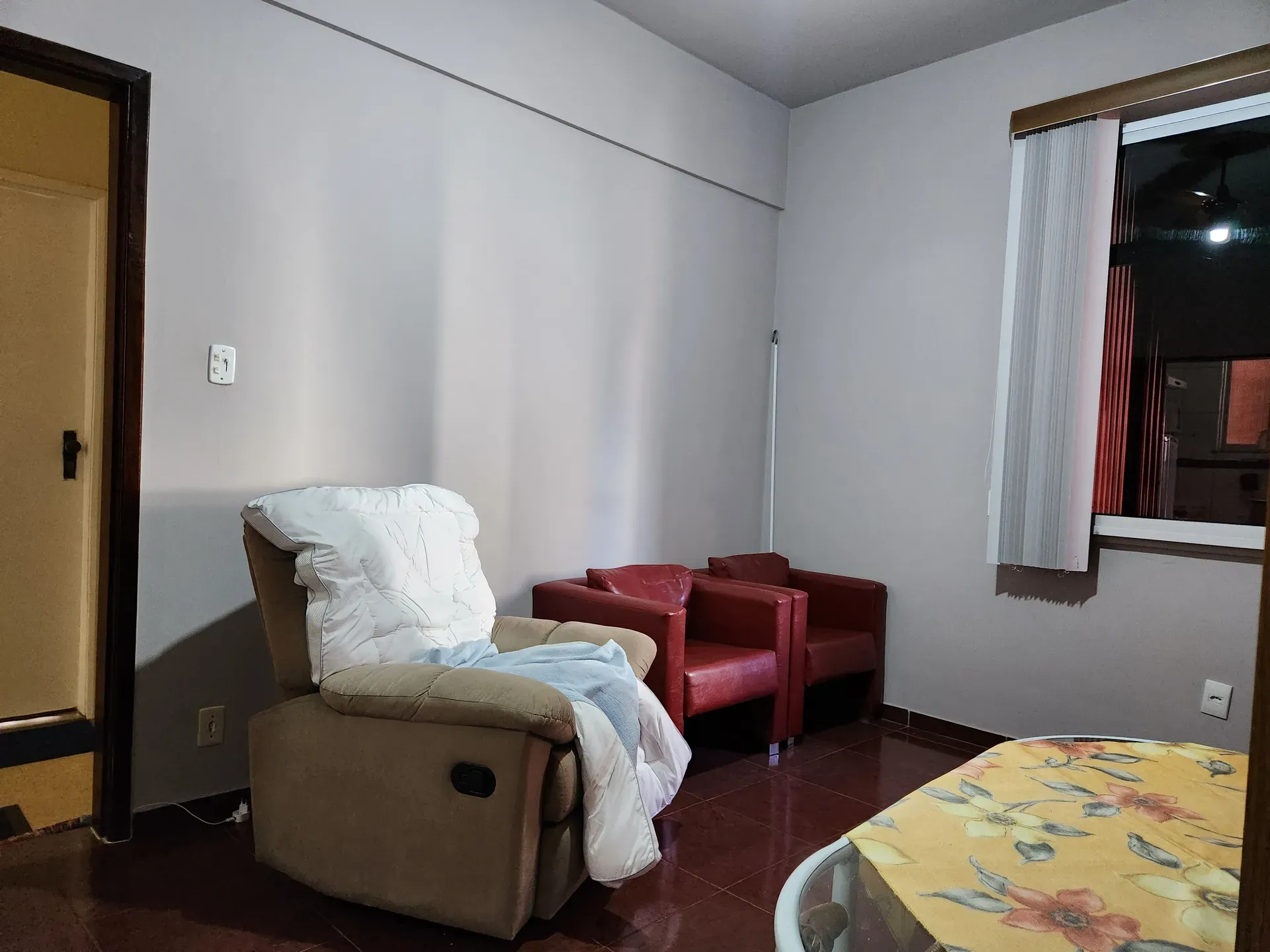 Furnished 55 m² apartment with a private garden — photo 9