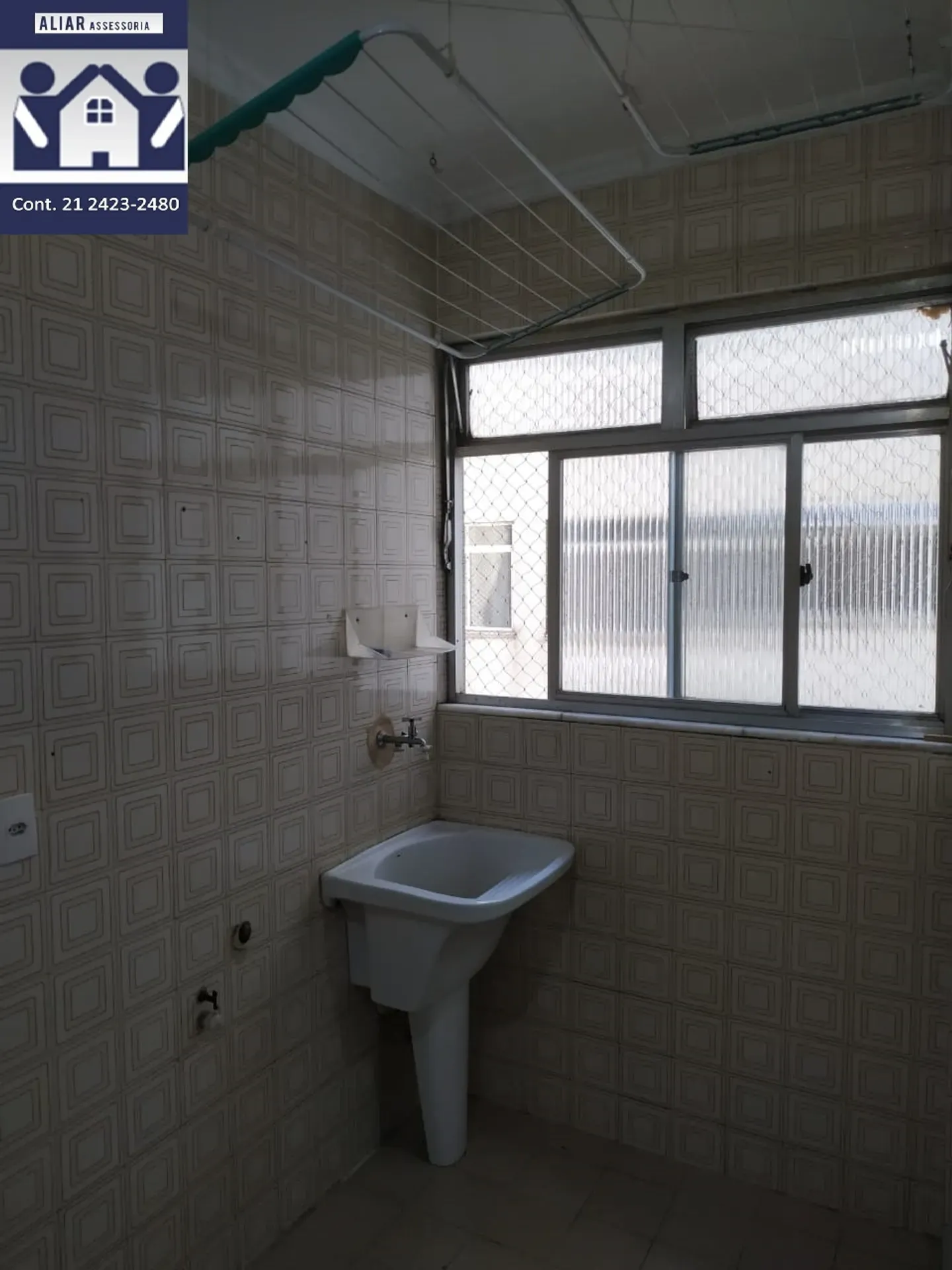Apartamento com 3 quartos, 2 banheiros e vaga — photo 23